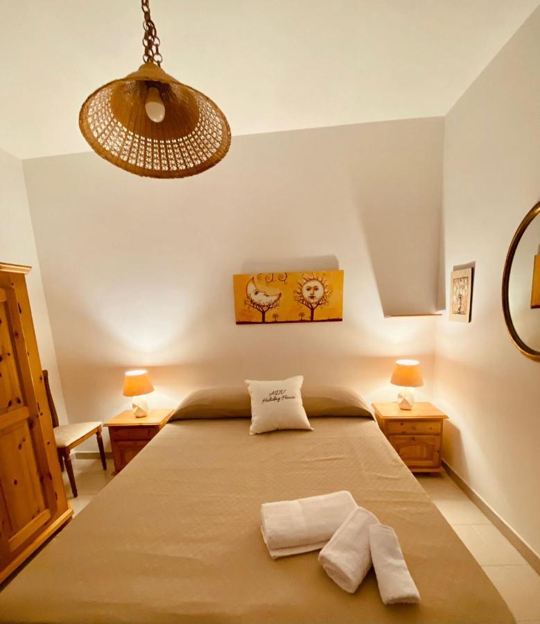 Adv Holiday House - Casa Vacanze San Cataldo  Kültér fotó